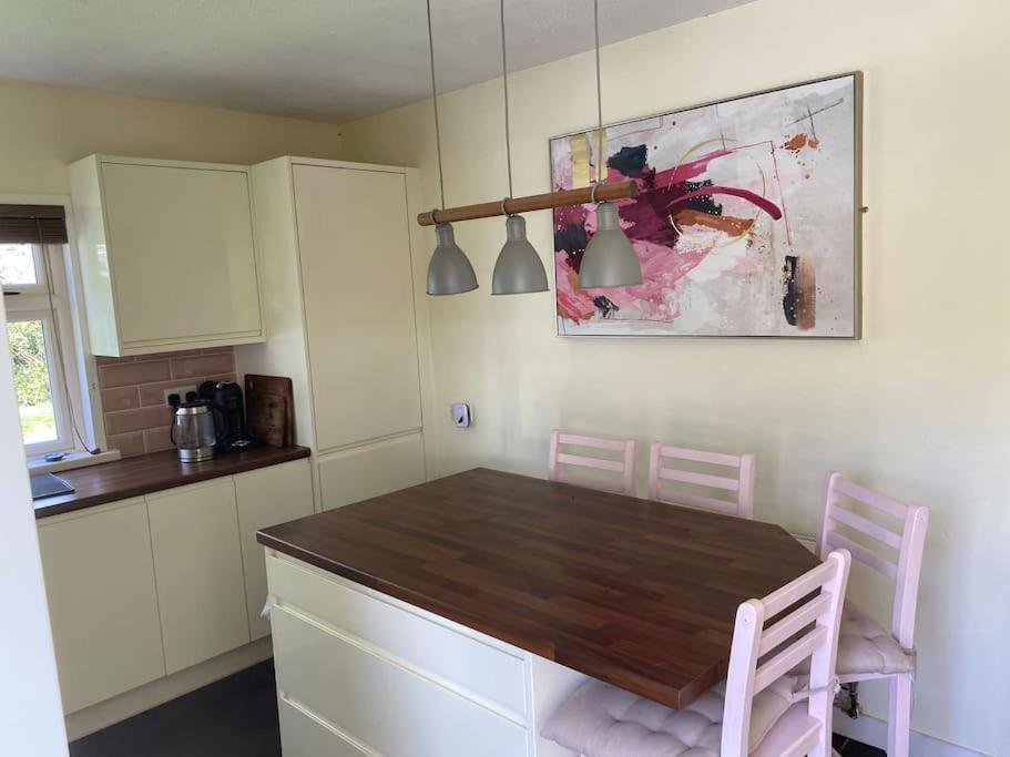 The Lodge-Cozy And Serene Home Cavan Bagian luar foto